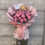 KVD-CARN 02 Bouquet of 2doz Carnation Pink