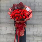 KVD-CARN 03 Bouquet of 3 doz Carnation Red