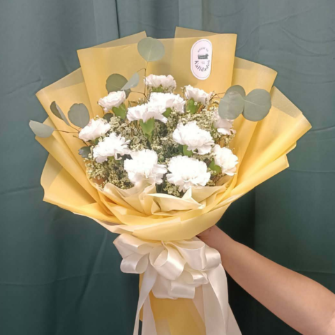Bouquet of 1 dozen Carnation - Image 5