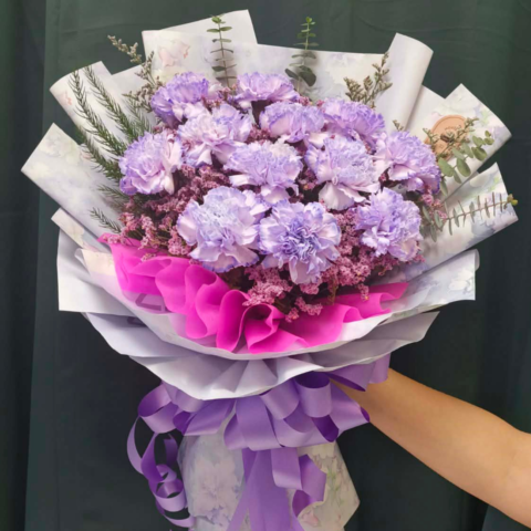 Bouquet of 1 dozen Carnation - Image 2