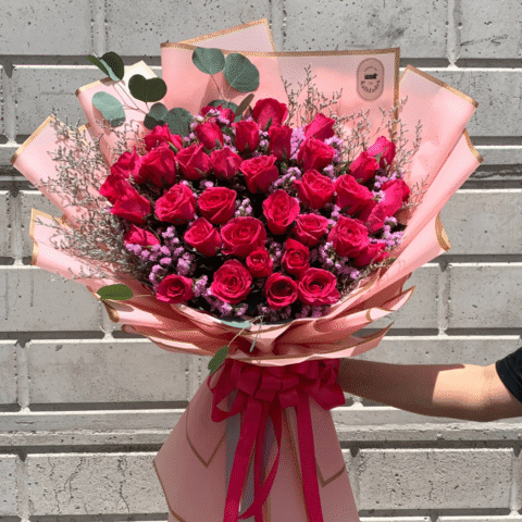 Bouquet of 3 dozen China Rose - Image 3